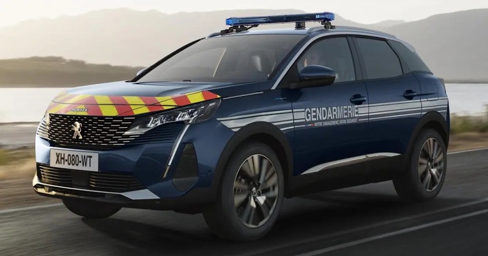 Véhicule gendarmerie nationale 2025