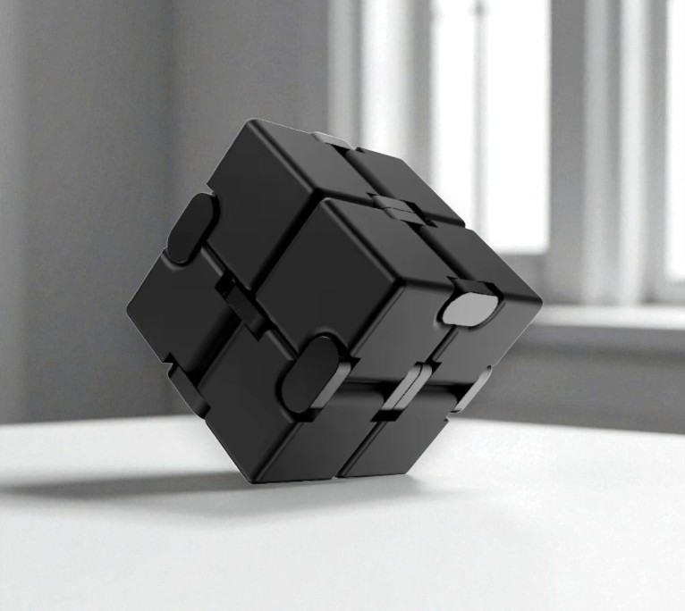 Mécanisme cube infini